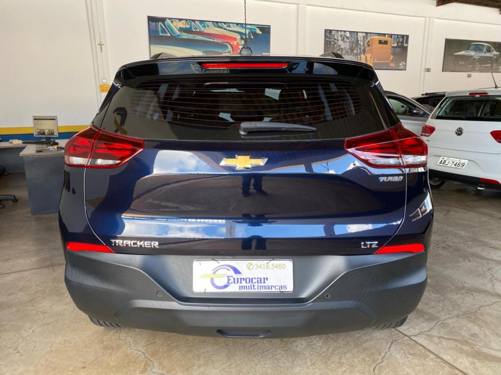 CHEVROLET Tracker - Foto