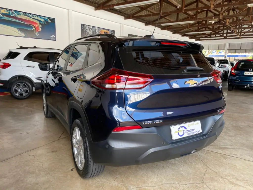 CHEVROLET Tracker - Foto