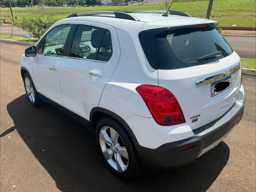 CHEVROLET Tracker - Foto