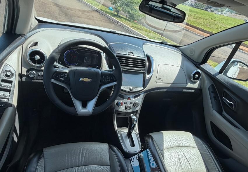 CHEVROLET Tracker - Foto