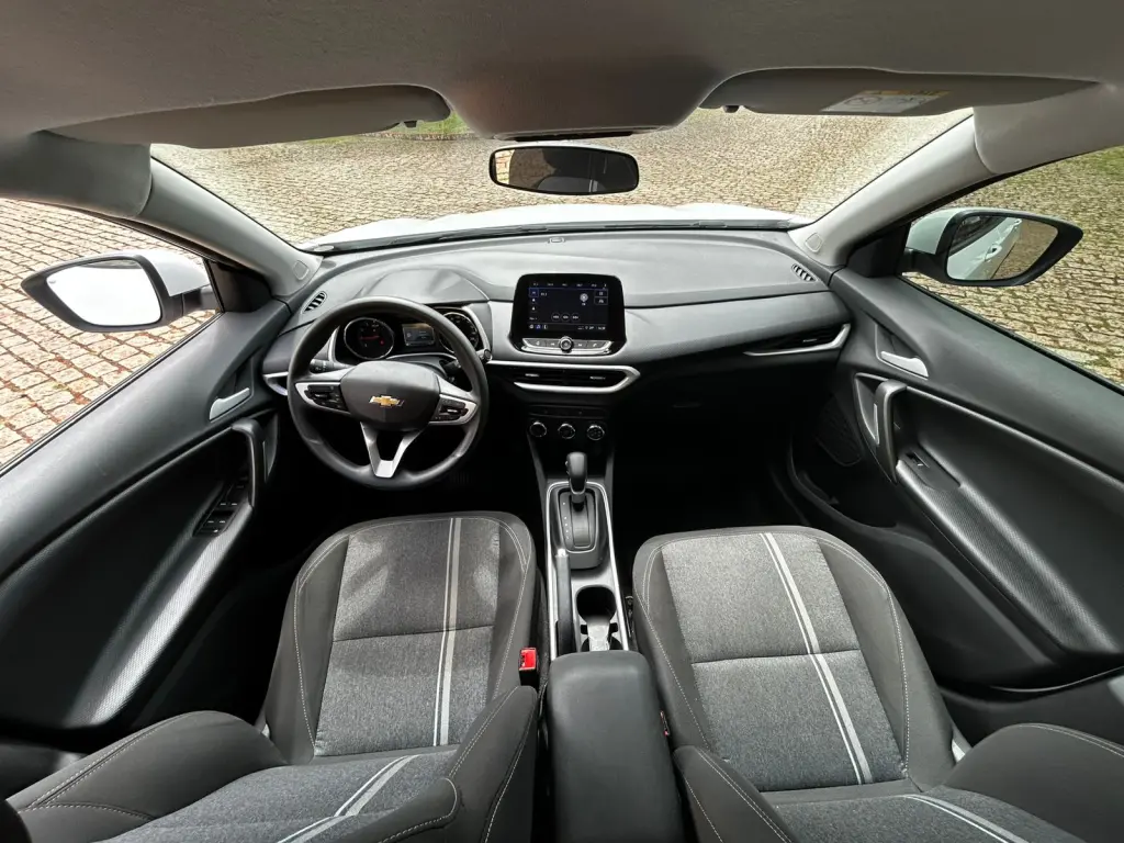 CHEVROLET Tracker - Foto