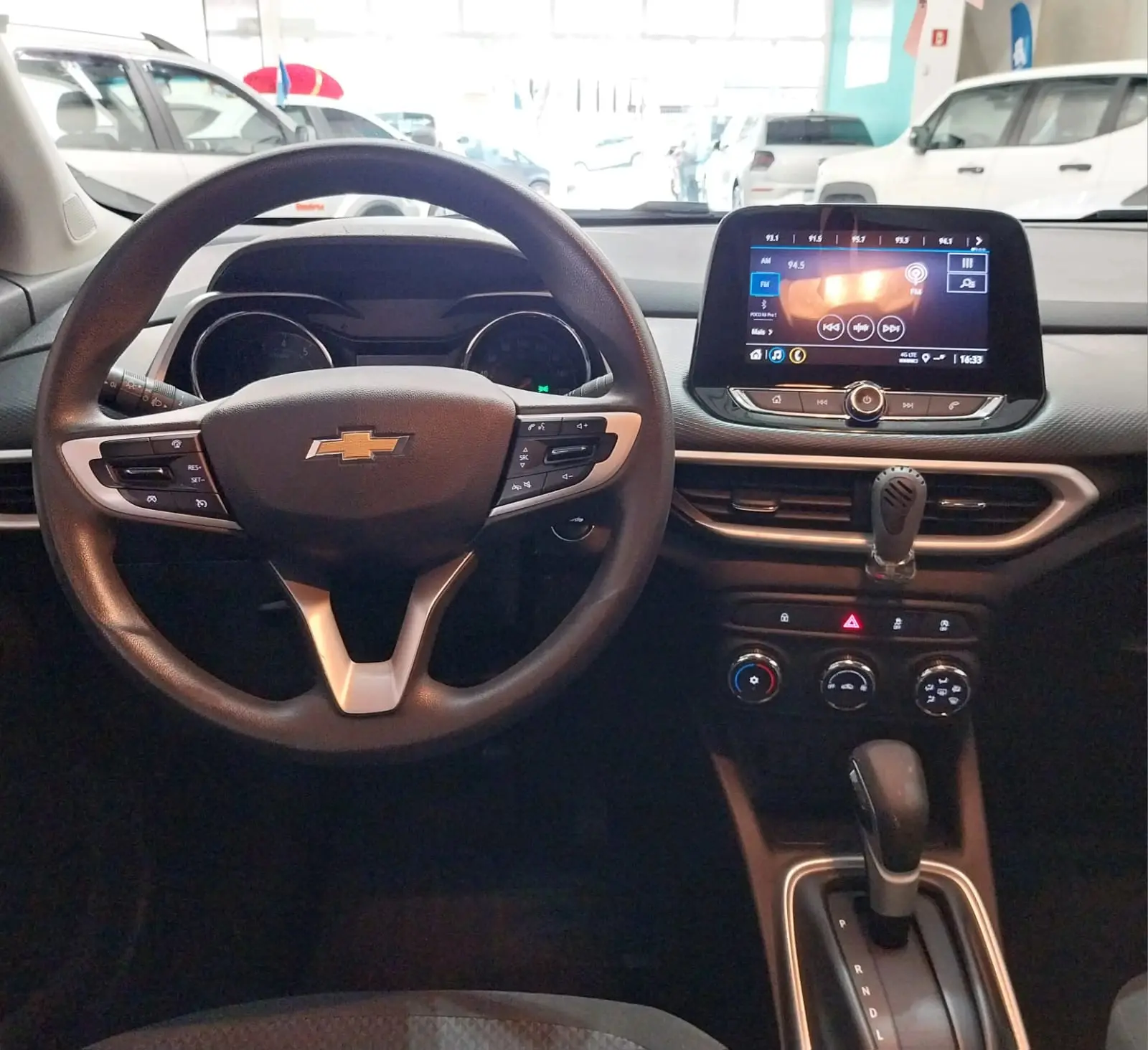 CHEVROLET Tracker - Foto