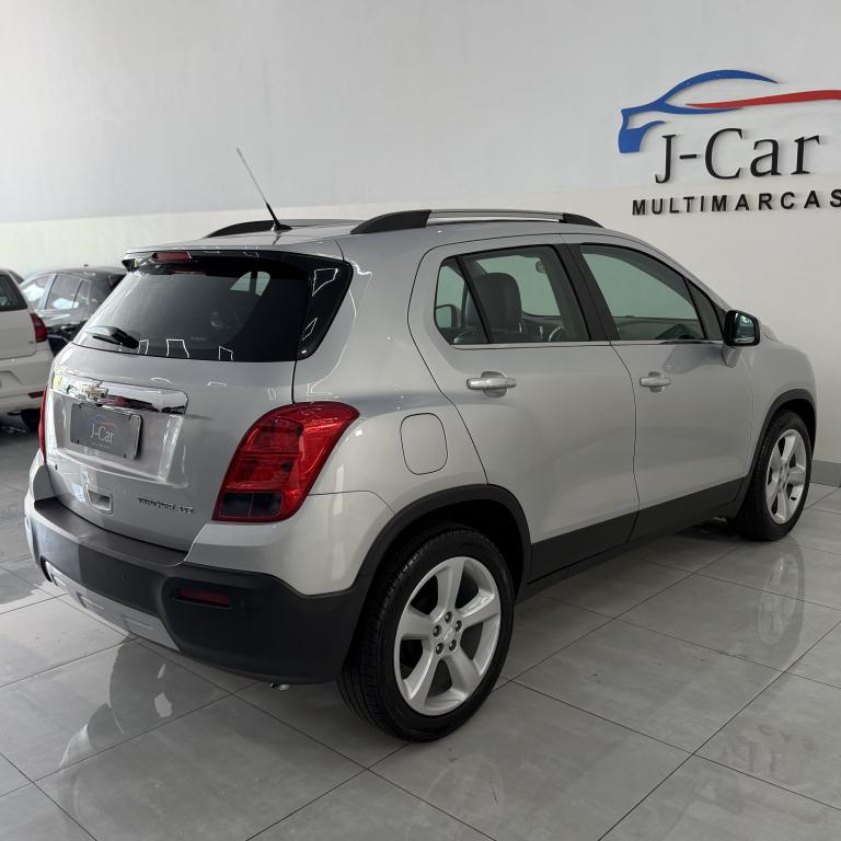 CHEVROLET Tracker - Foto