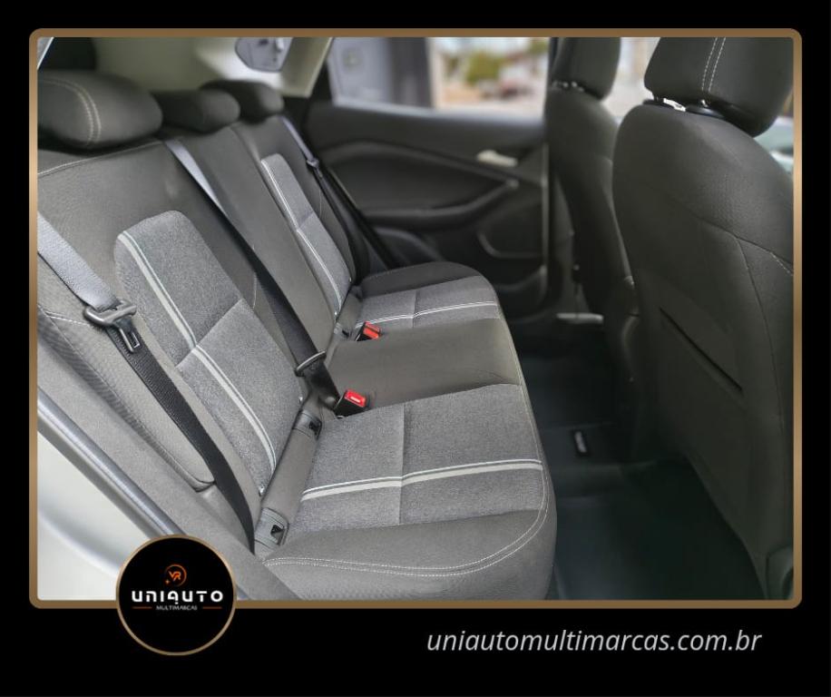 CHEVROLET Tracker - Foto