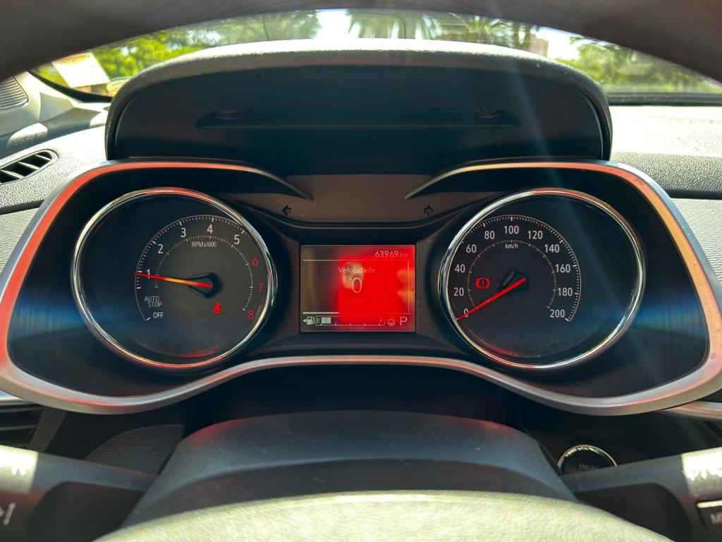 CHEVROLET Tracker - Foto