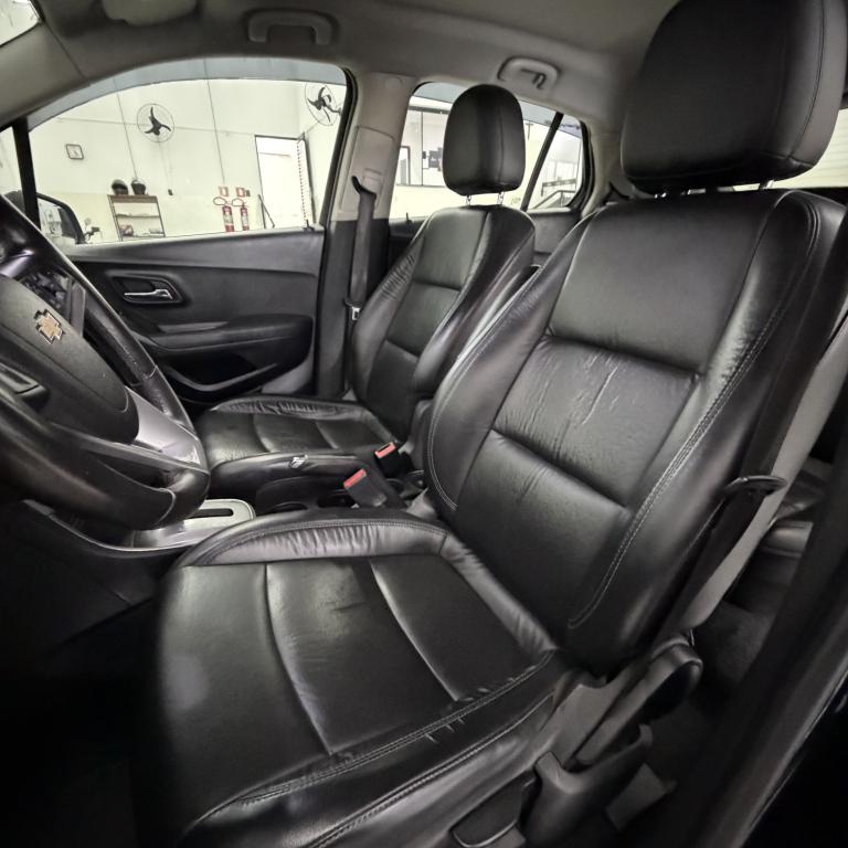 CHEVROLET Tracker - Foto