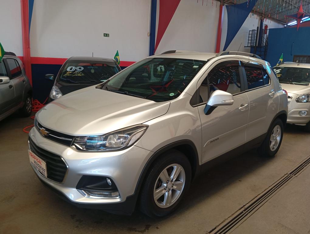 CHEVROLET Tracker - Foto
