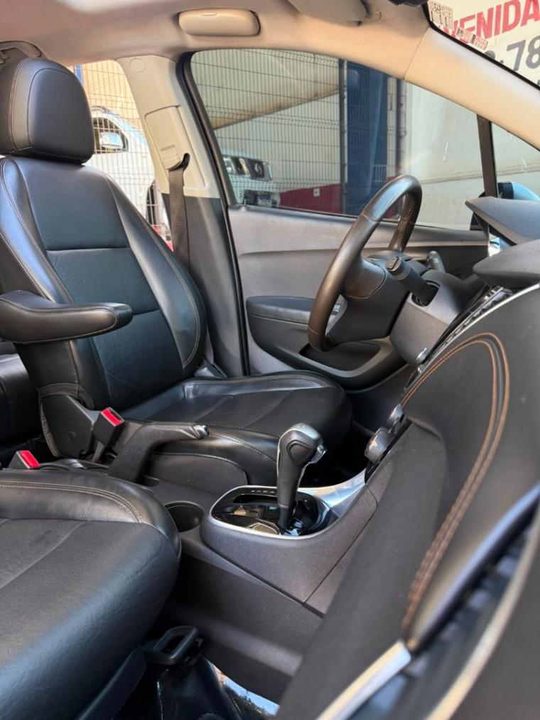 CHEVROLET Tracker - Foto