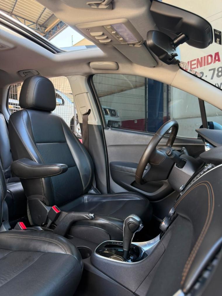 CHEVROLET Tracker - Foto