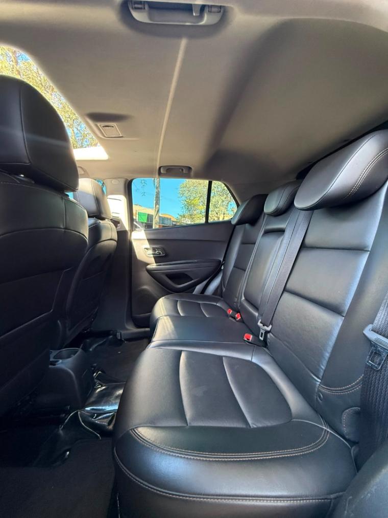 CHEVROLET Tracker - Foto