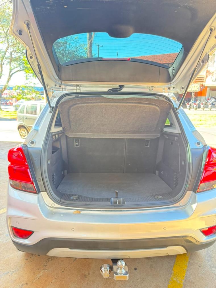 CHEVROLET Tracker - Foto