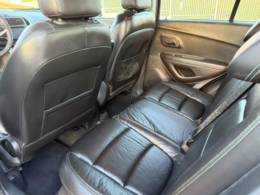 CHEVROLET Tracker - Foto