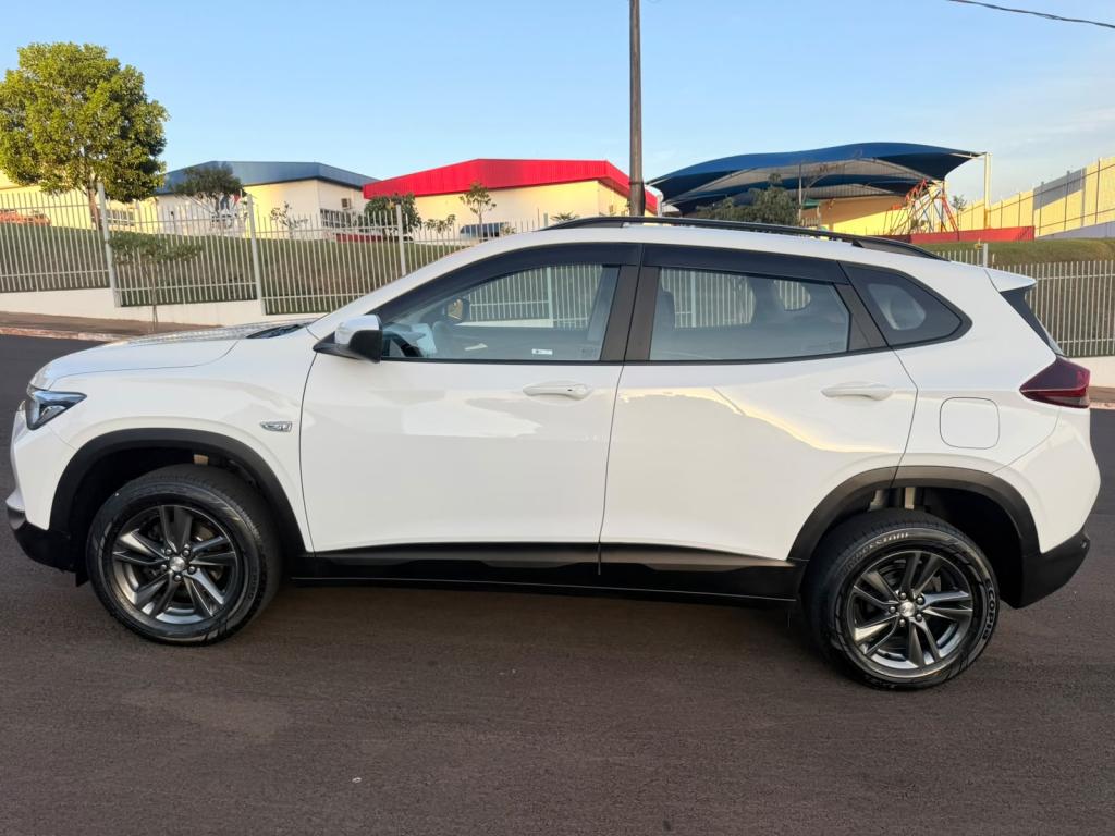 CHEVROLET Tracker - Foto