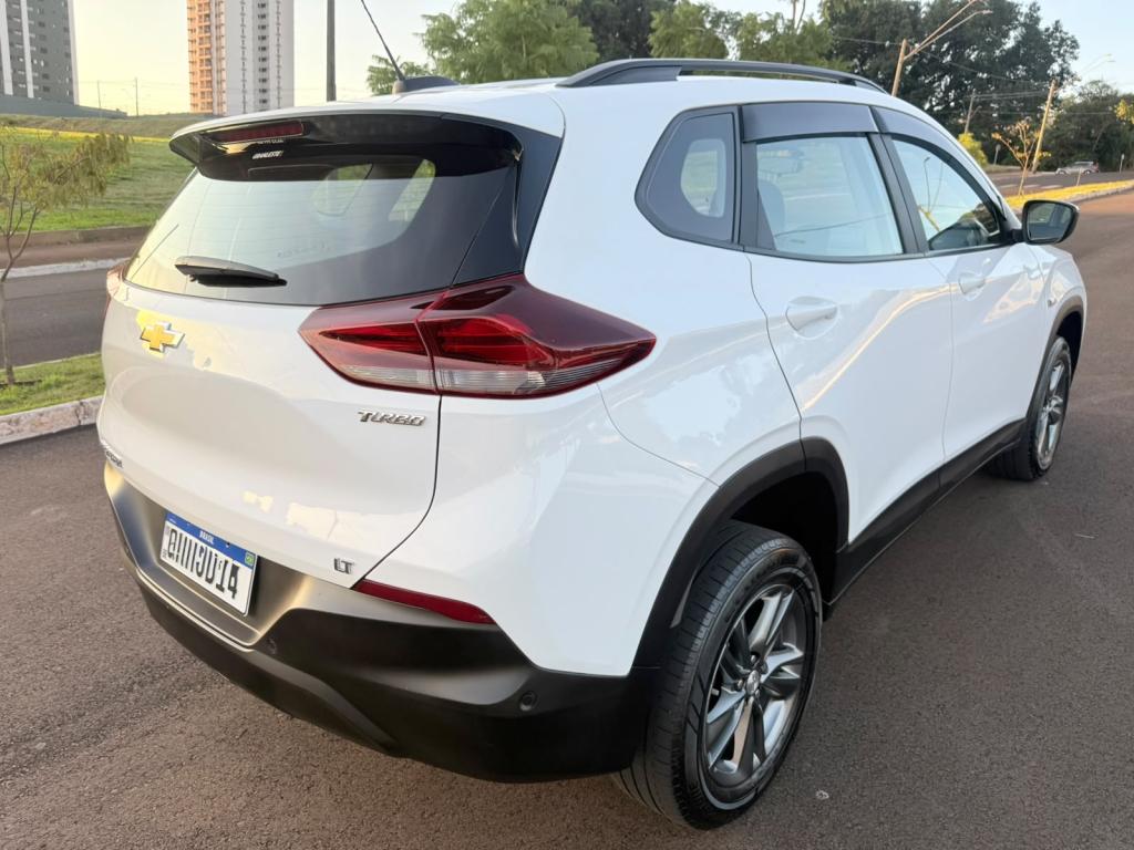 CHEVROLET Tracker - Foto