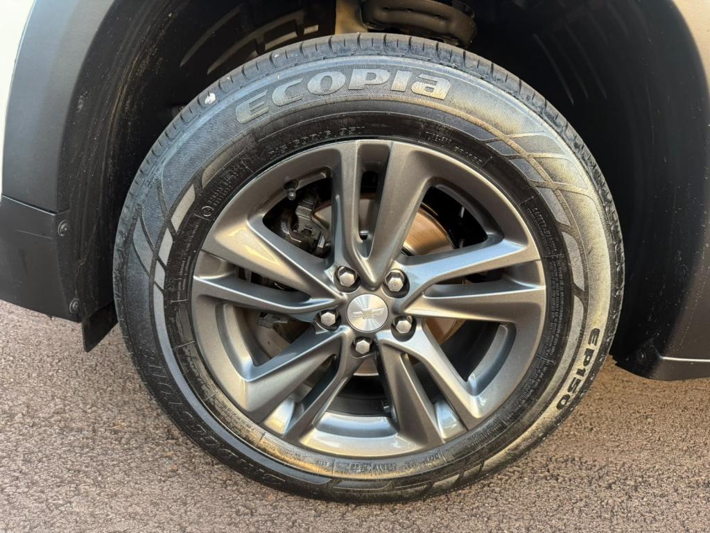 CHEVROLET Tracker - Foto