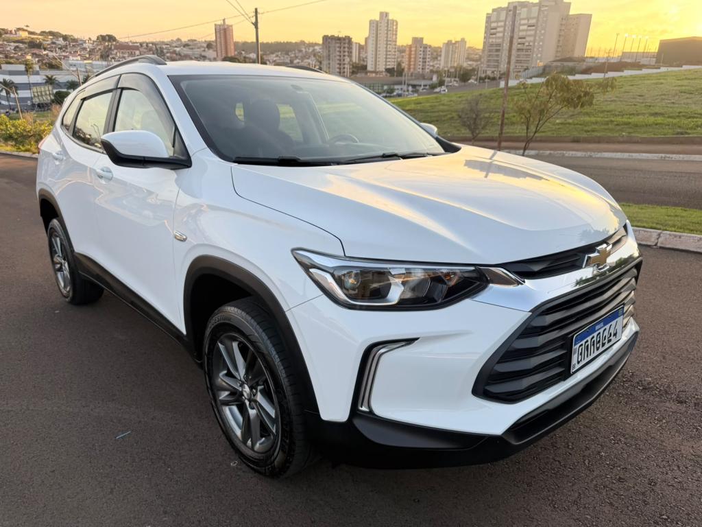 CHEVROLET Tracker - Foto