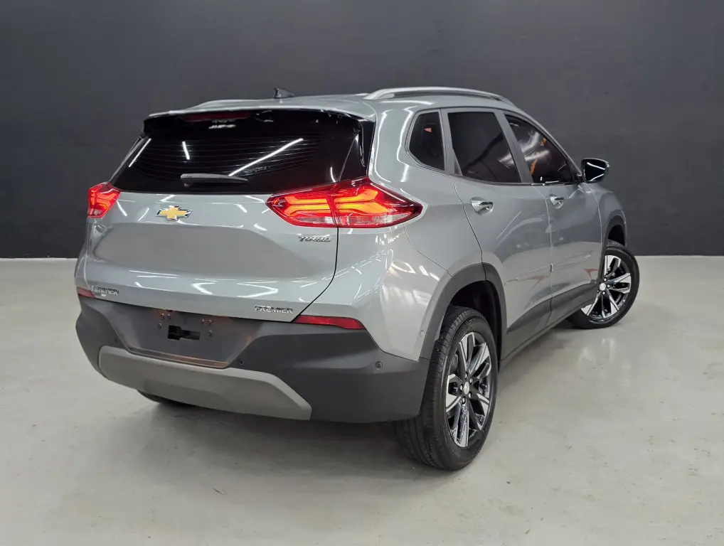 CHEVROLET Tracker - Foto