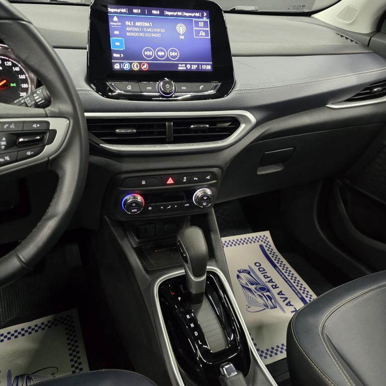 CHEVROLET Tracker - Foto