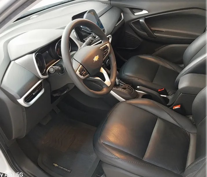 CHEVROLET Tracker - Foto