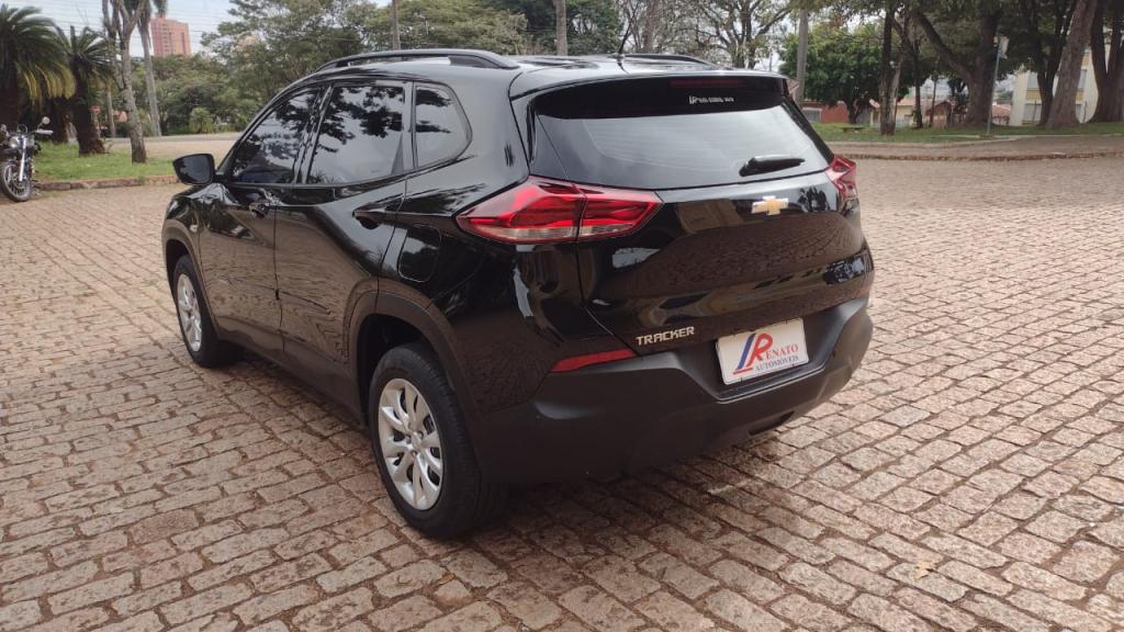 CHEVROLET Tracker - Foto