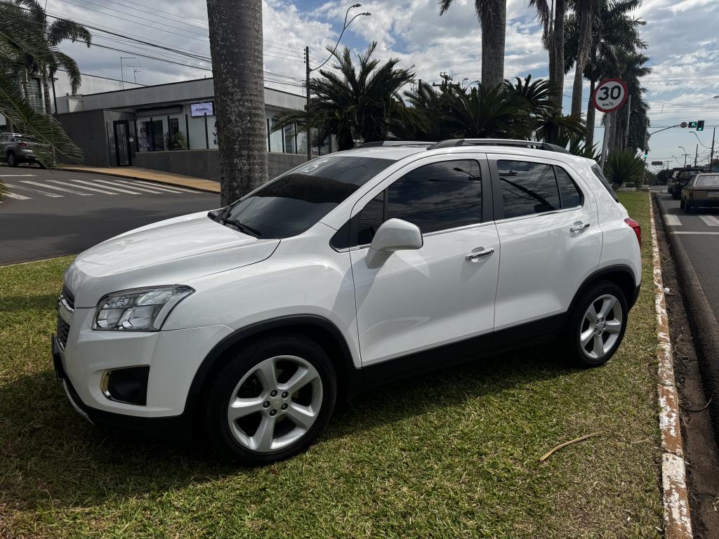 CHEVROLET Tracker