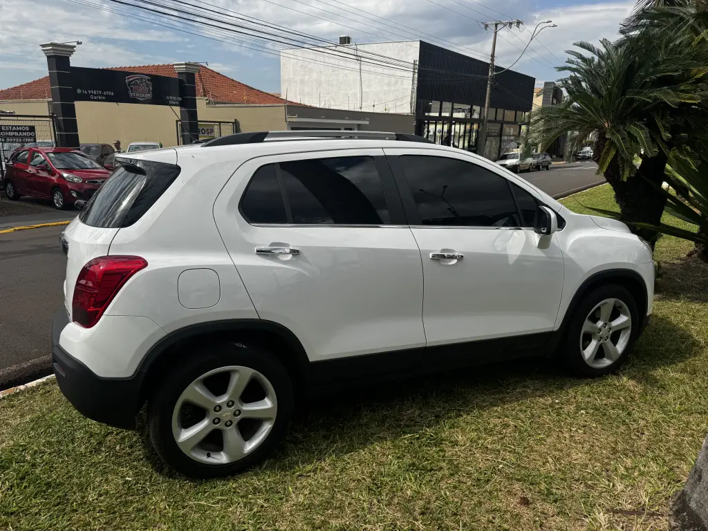 CHEVROLET Tracker - Foto
