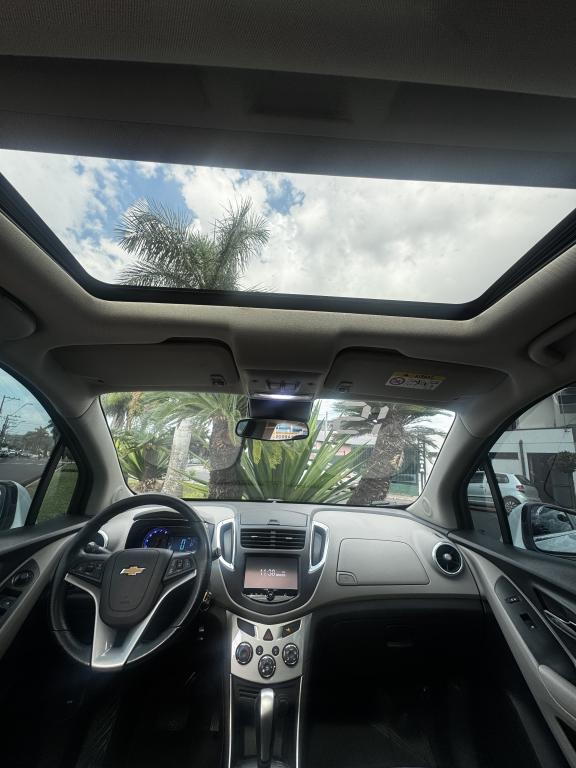 CHEVROLET Tracker - Foto