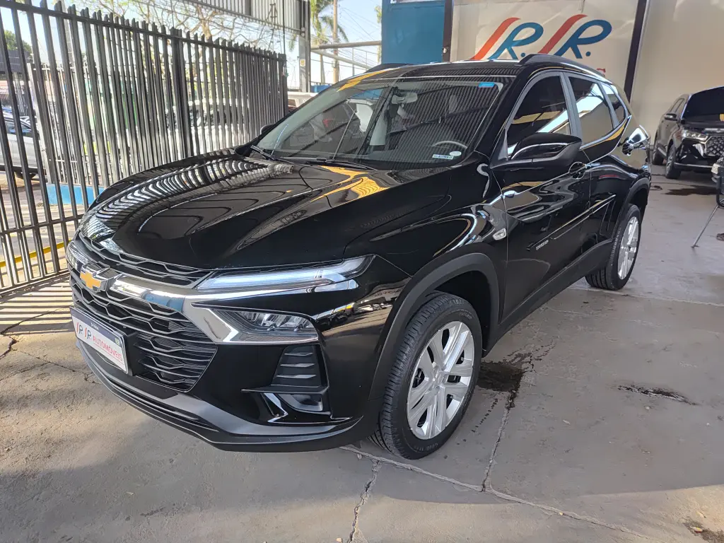 CHEVROLET Tracker