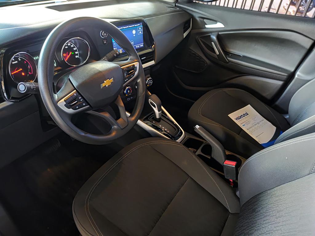 CHEVROLET Tracker - Foto