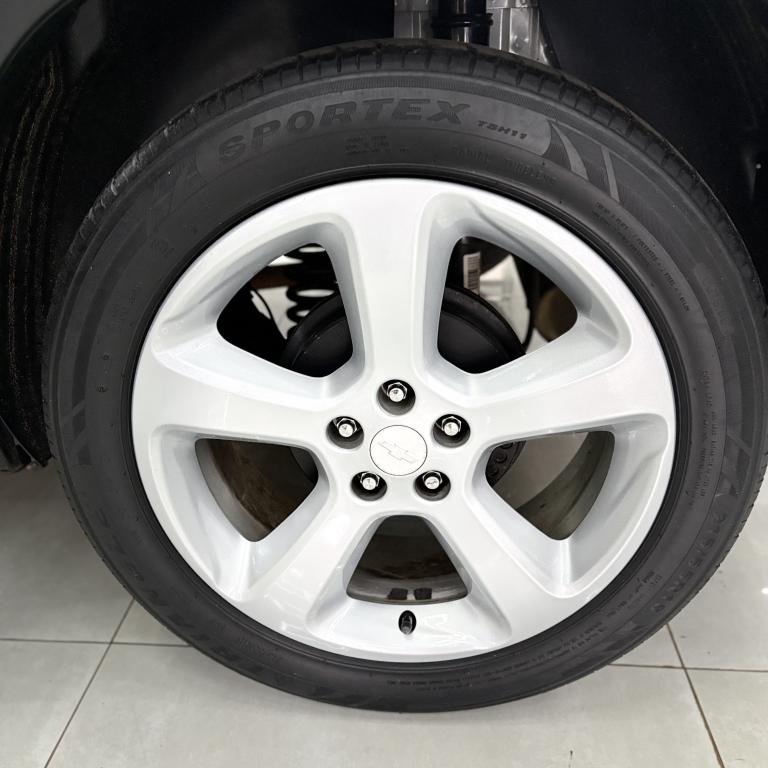 CHEVROLET Tracker - Foto