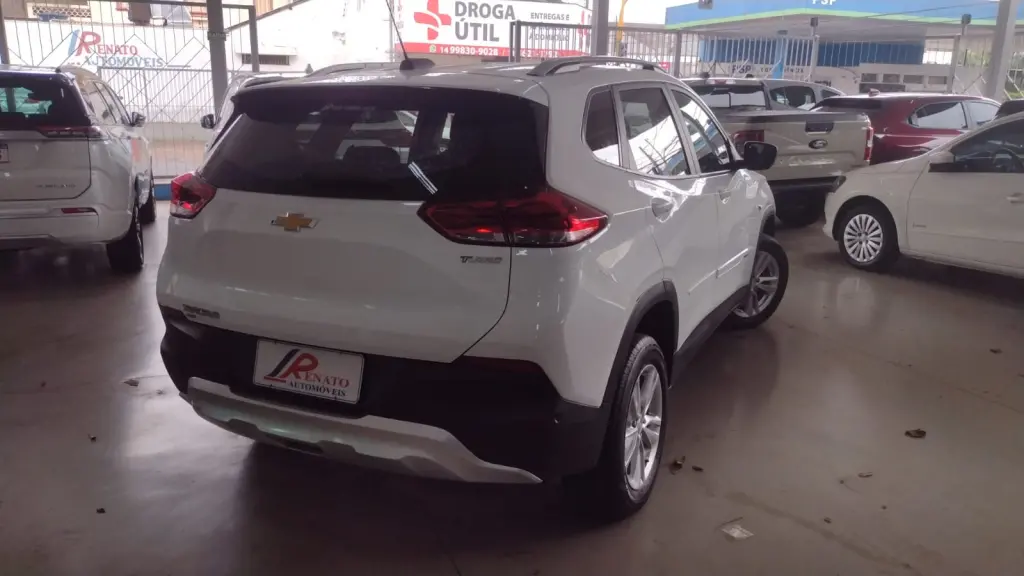 CHEVROLET Tracker - Foto