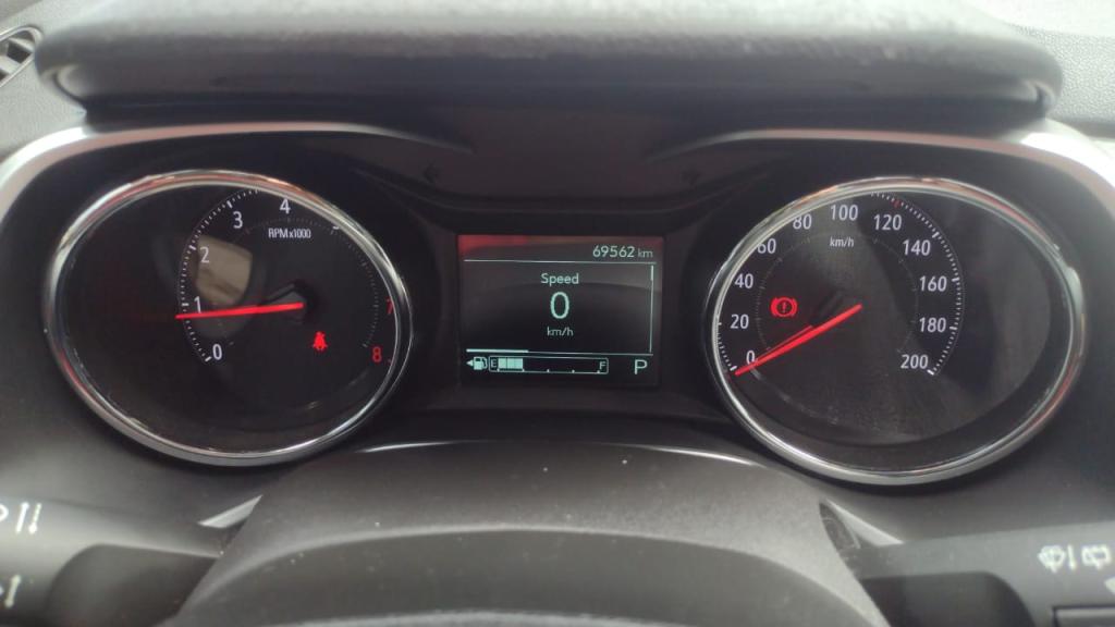 CHEVROLET Tracker - Foto
