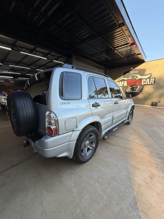CHEVROLET Tracker - Foto