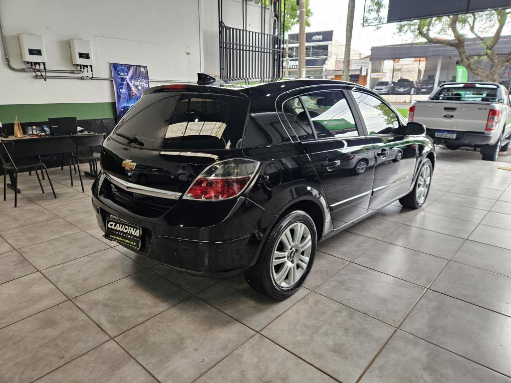 CHEVROLET Vectra Hatch - Foto