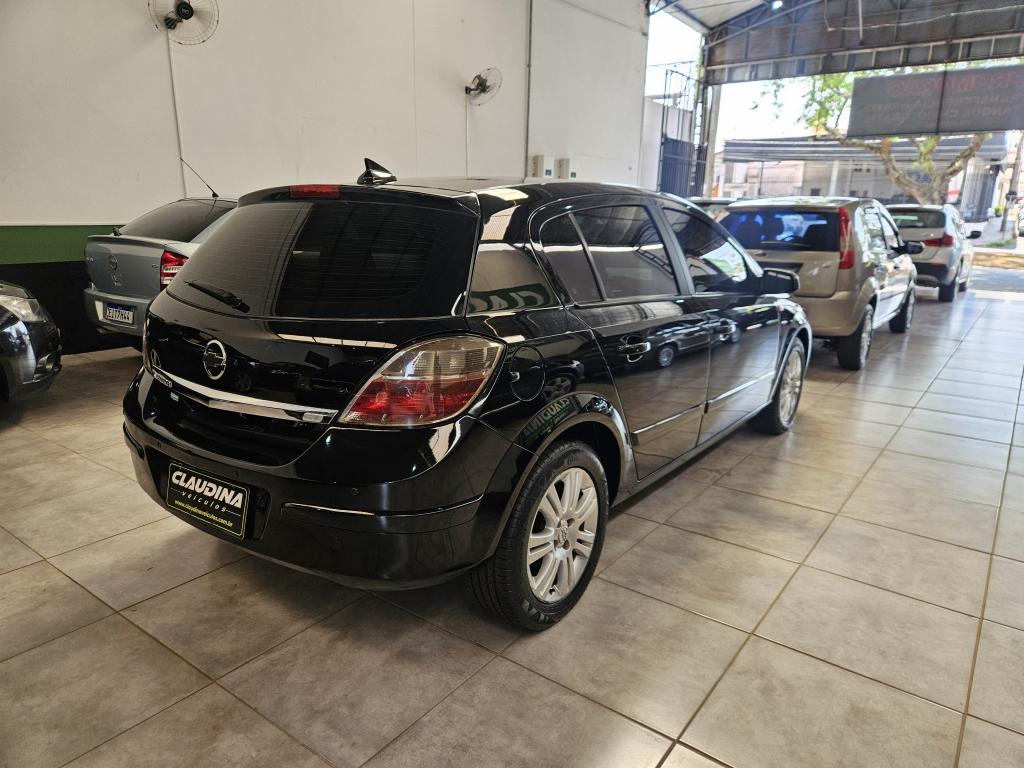 CHEVROLET Vectra Hatch - Foto