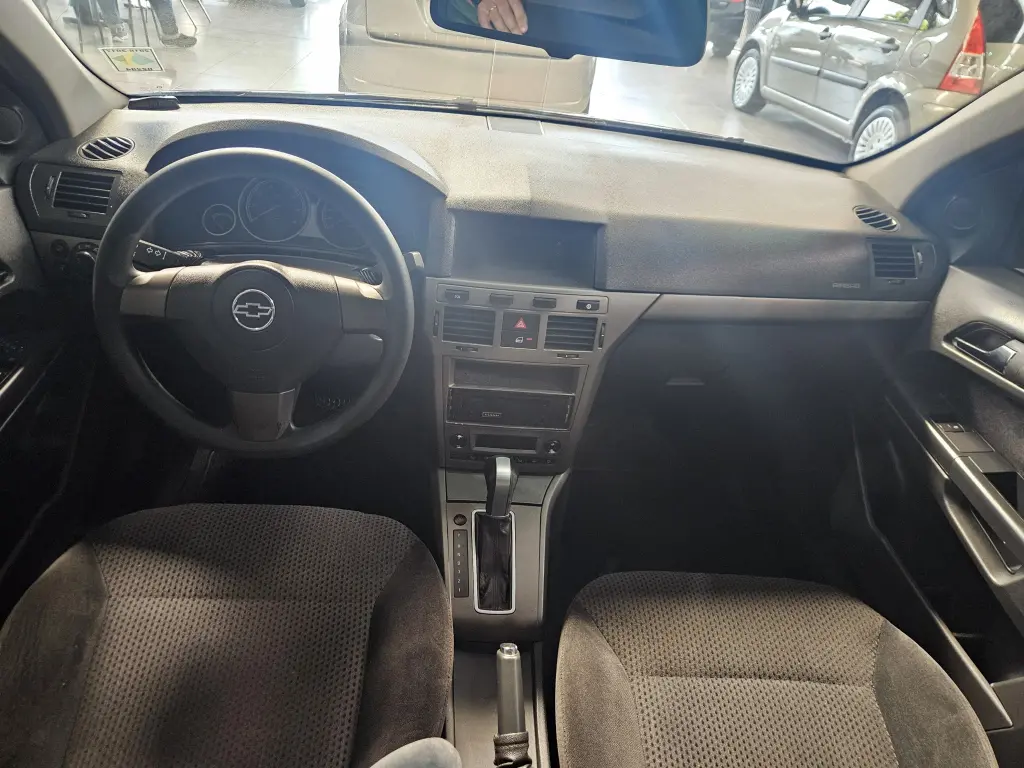 CHEVROLET Vectra Hatch - Foto