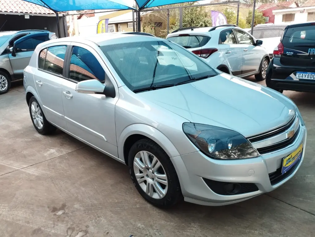 CHEVROLET Vectra Hatch - Foto