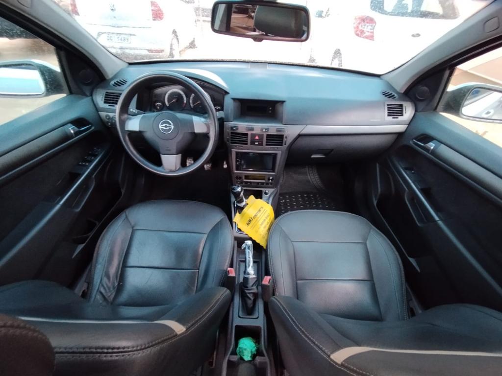 CHEVROLET Vectra Hatch - Foto