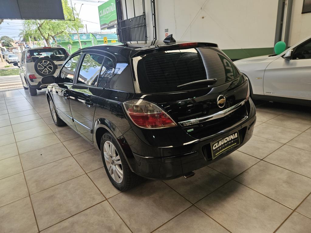 CHEVROLET Vectra Hatch - Foto