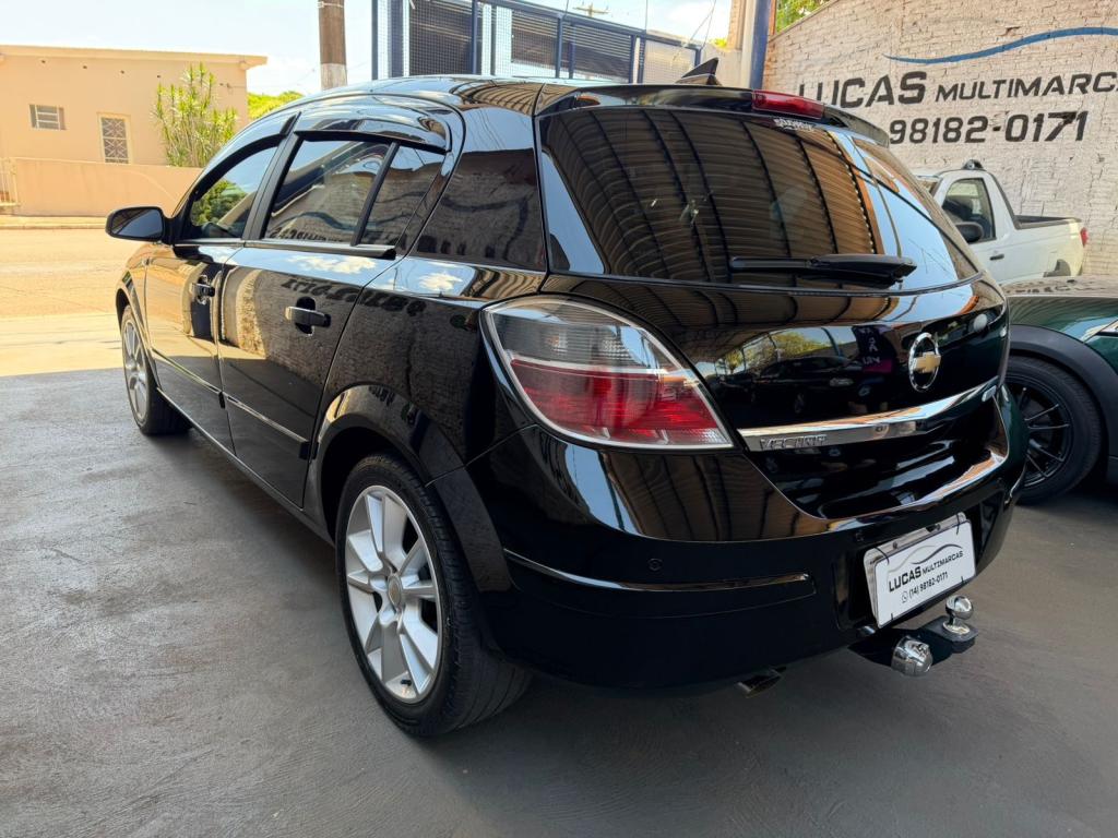 CHEVROLET Vectra Hatch - Foto