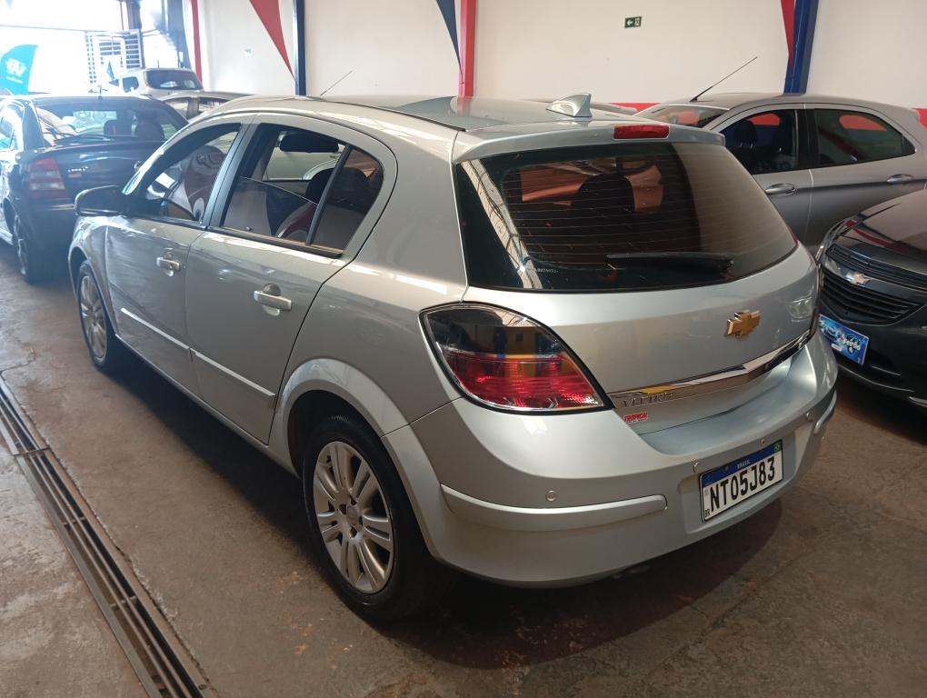 CHEVROLET Vectra Hatch - Foto