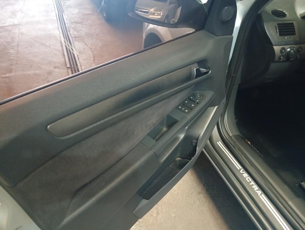 CHEVROLET Vectra Hatch - Foto