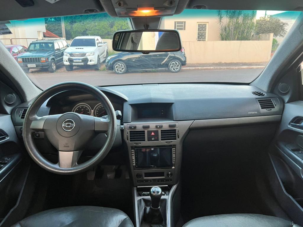 CHEVROLET Vectra Hatch - Foto