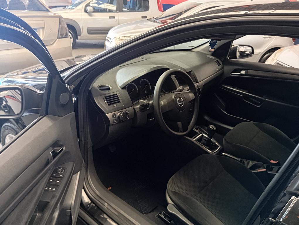 CHEVROLET Vectra Hatch - Foto