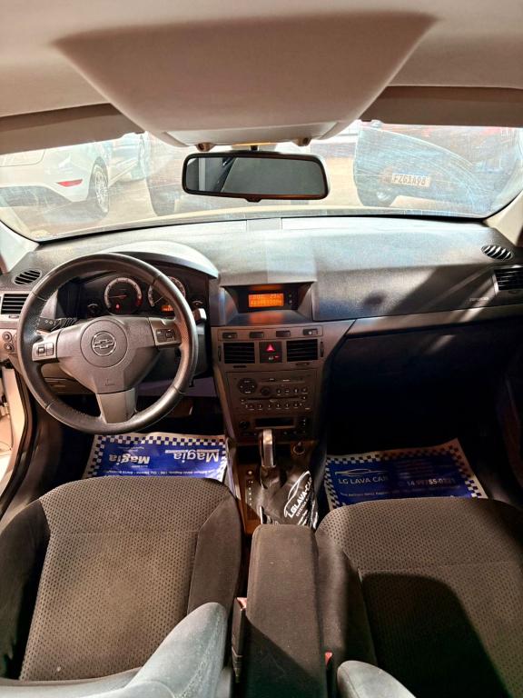 CHEVROLET Vectra Hatch - Foto