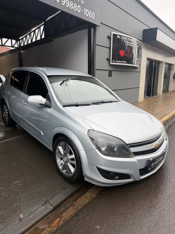CHEVROLET Vectra Hatch - Foto