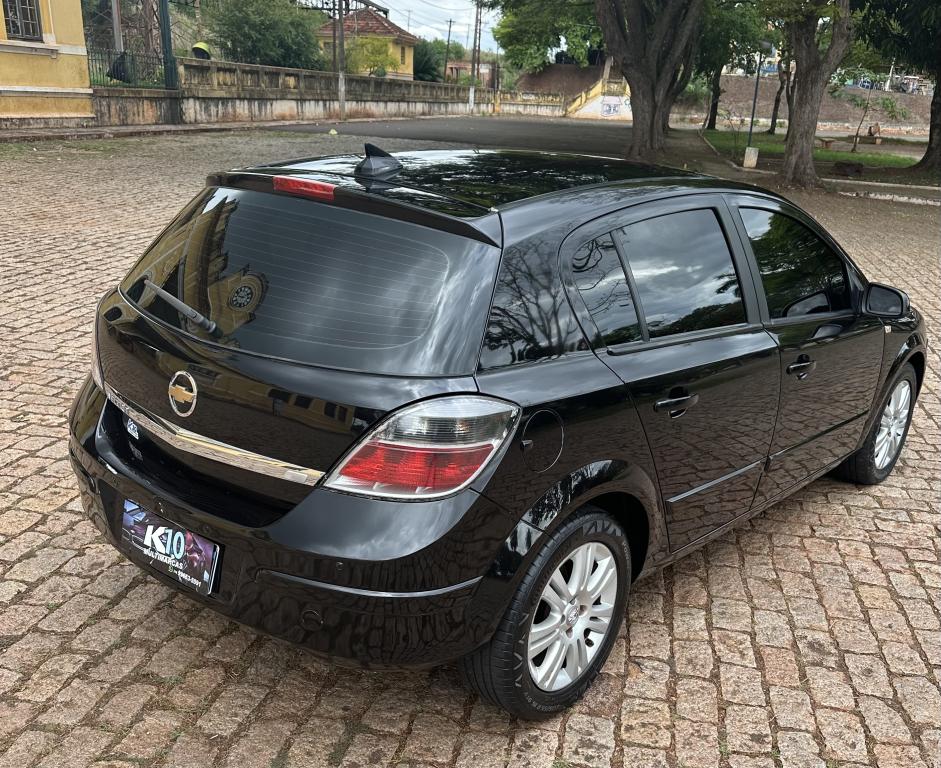 CHEVROLET Vectra Hatch - Foto