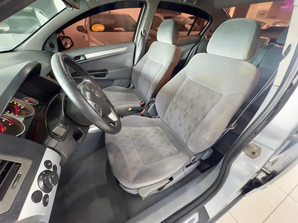 CHEVROLET Vectra Sedan - Foto