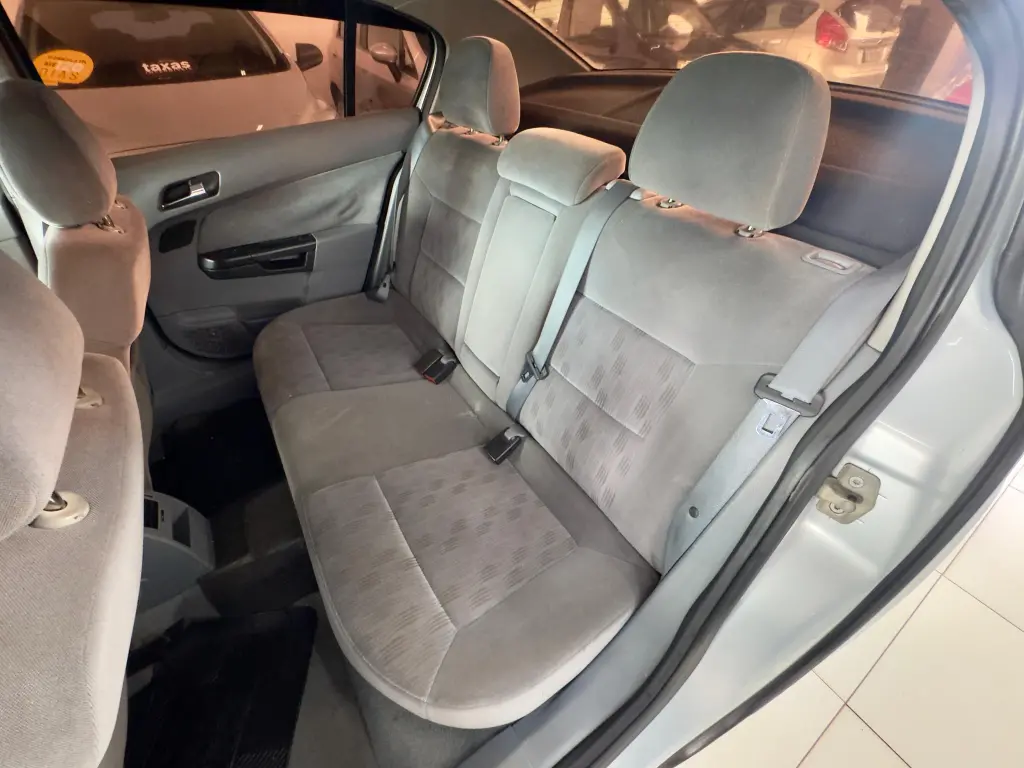 CHEVROLET Vectra Sedan - Foto