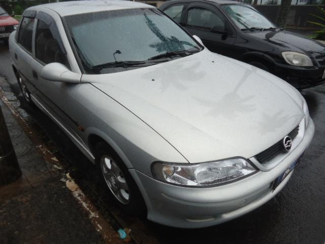CHEVROLET Vectra Sedan - Foto